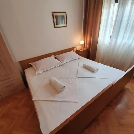 And Jasminka Apartment