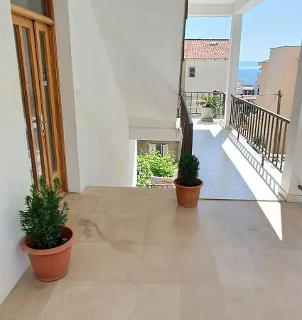 And Jasminka Apartment